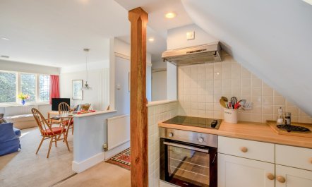 2 Bed in East Anstey 3