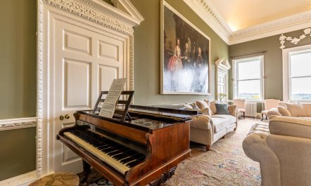 8 Bed in Hambridge 5