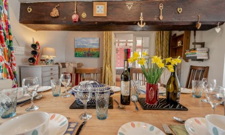 4 Bed in Talgarreg 2