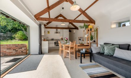 1 Bed in Christon Bank 2