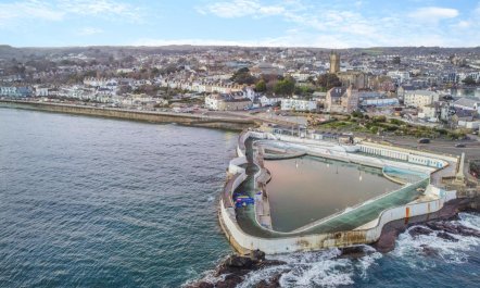 2 Bed in Penzance 1