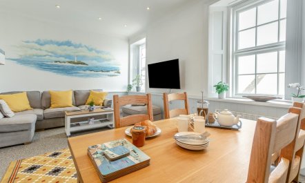 2 Bed in Penzance 9