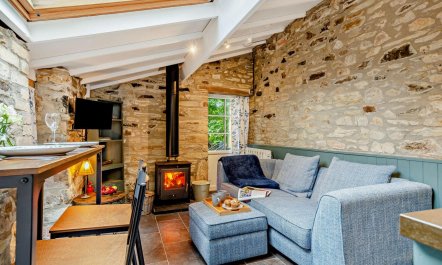 1 Bed in Waterlake 1