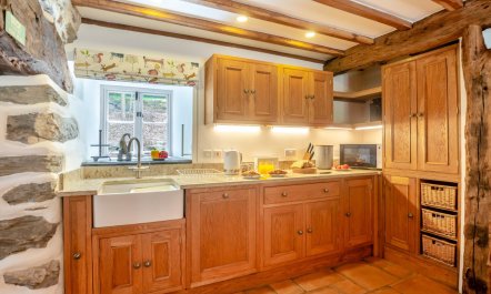 2 Bed in Penmaenpool 5