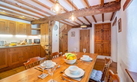 2 Bed in Penmaenpool 9