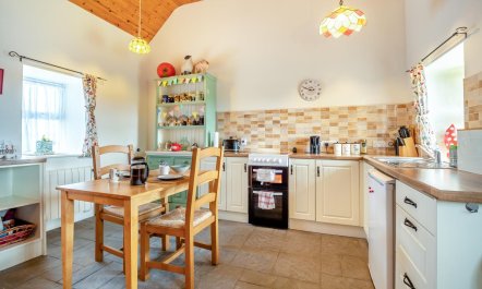 1 Bed in Kilkee 1