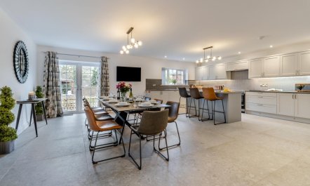 4 Bed in Capel Bangor 4