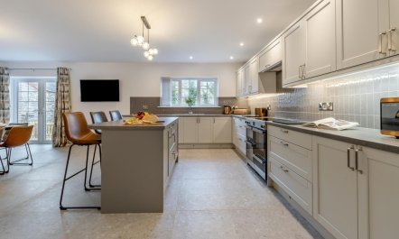 4 Bed in Capel Bangor 7