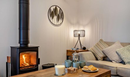 3 Bed in Hartington 4