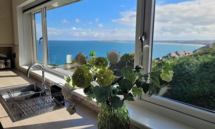 4 Bed in Carbis Bay 4