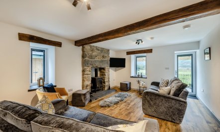 2 Bed in Penmaenpool 8