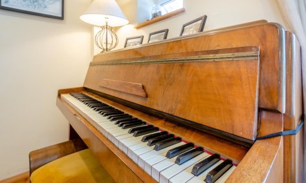 4 Bed in Rhydyclafdy 3