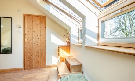 4 Bed in Rhydyclafdy 9