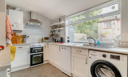 2 Bed in Wookey Hole 6