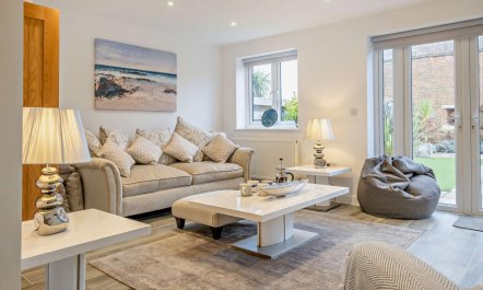 3 Bed in Totland Bay 6