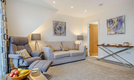 3 Bed in Totland Bay 4