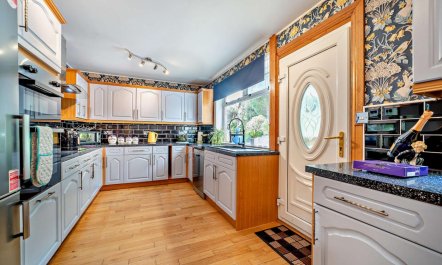 4 Bed in Lochgoilhead 7