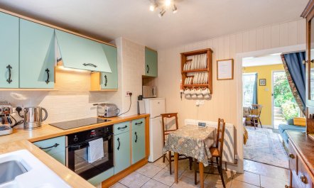 2 Bed in Rye 7