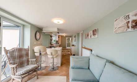 6 Bed in Mynyddygarreg 3