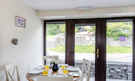 2 Bed in Earl Sterndale 4