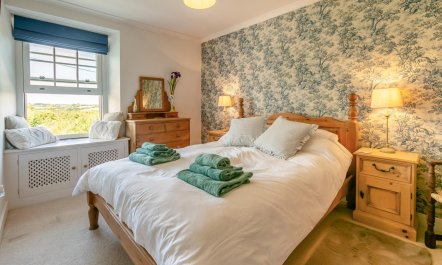 2 Bed in Higher Penponds