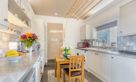 1 Bed in Glan Conwy 5