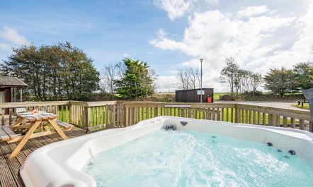 3 Bed in St. Merryn 1