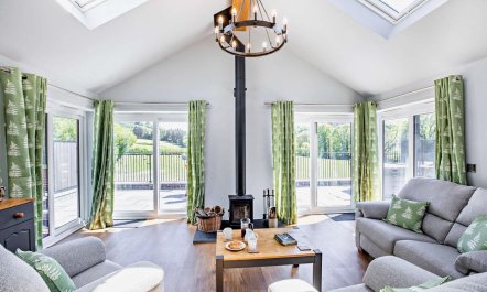 2 Bed in Llanarmon Dyffryn Ceiriog 2