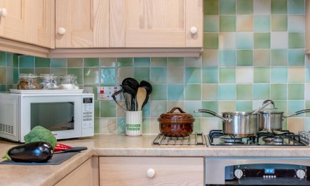 2 Bed in Corfe Castle 8