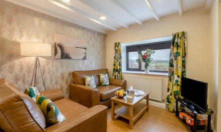 2 Bed in Stainsacre 1