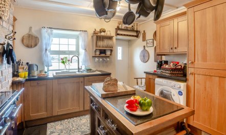 3 Bed in Capel Curig 2