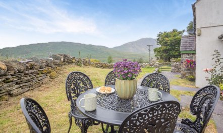 3 Bed in Capel Curig 1