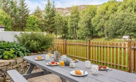 3 Bed in Newtonmore 1