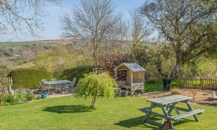 1 Bed in Ilfracombe 2