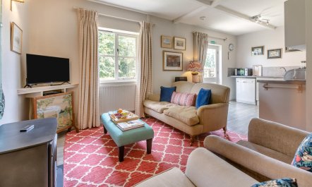 2 Bed in North Tamerton 1