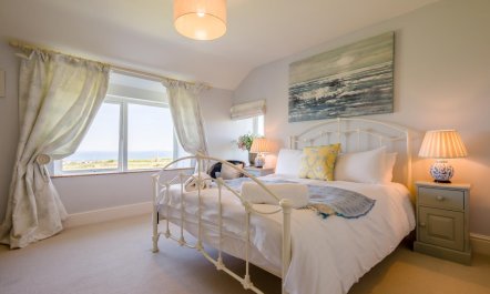 4 Bed in Trevillick 8