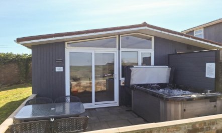 2 Bed in Llangain