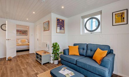 1 Bed in Woodbridge 6