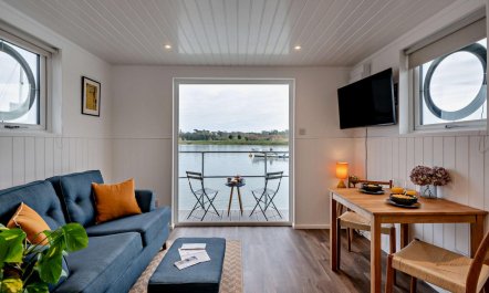 1 Bed in Woodbridge 2