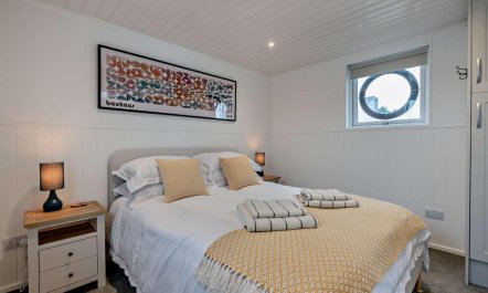 1 Bed in Woodbridge 1