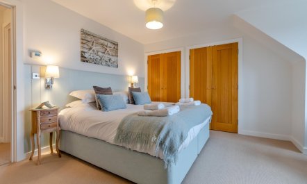 4 Bed in Blakeney 9