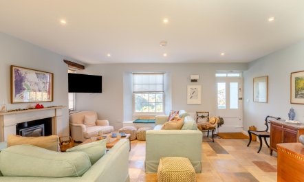 6 Bed in Lee 3