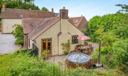 4 Bed in Nether Stowey