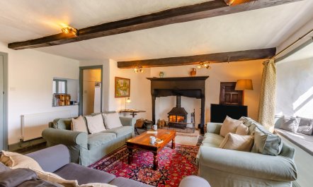 3 Bed in Windermere 1