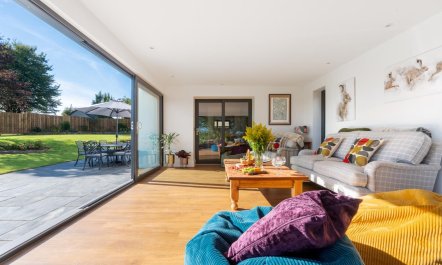 4 Bed in Woolfardisworthy 4