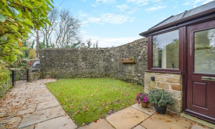 2 Bed in Oakenclough 4