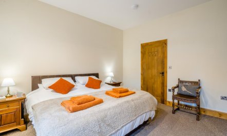 2 Bed in Oakenclough 7