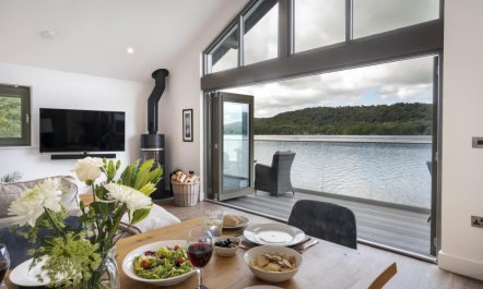 2 Bed in Newby Bridge 1