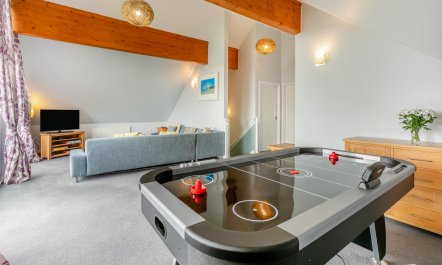 4 Bed in Winnards Perch 2