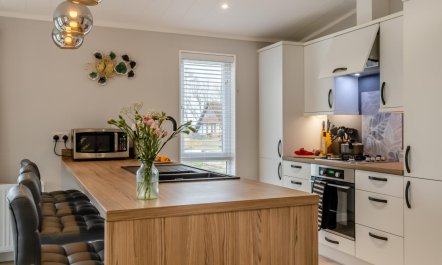 3 Bed in Tallington 6